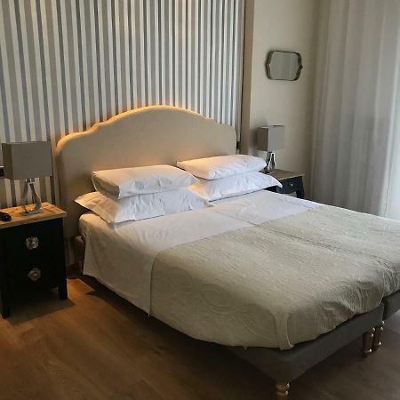 Апартаменты 70'S Luxury Cavour Бари Экстерьер фото